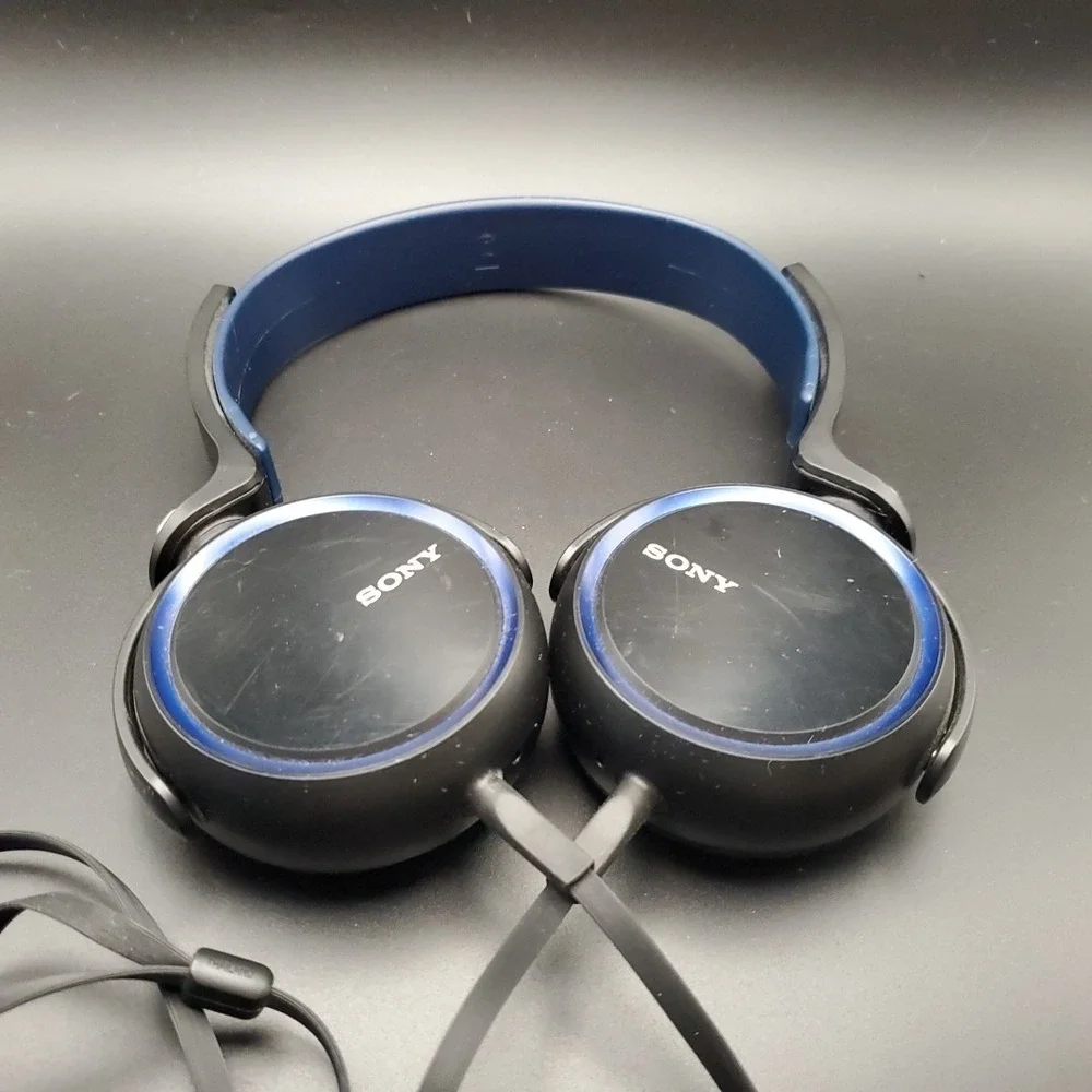 SONY MDR-XB400 Wired  Stereo Headphones Black-Blue Working Great Sound